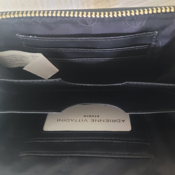 Adrienne Vittadini Studio Wristlet - Picture 5 of 11